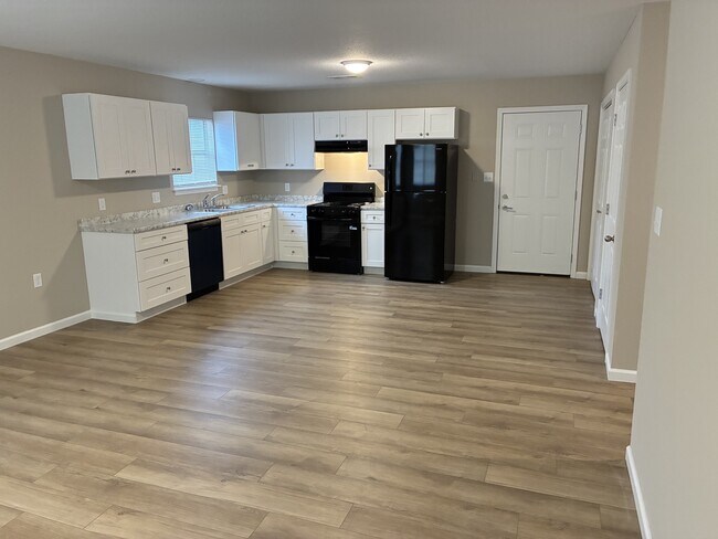 Building Photo - 101 Jewel Cove