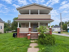 Building Photo - 12531 Forest Ave