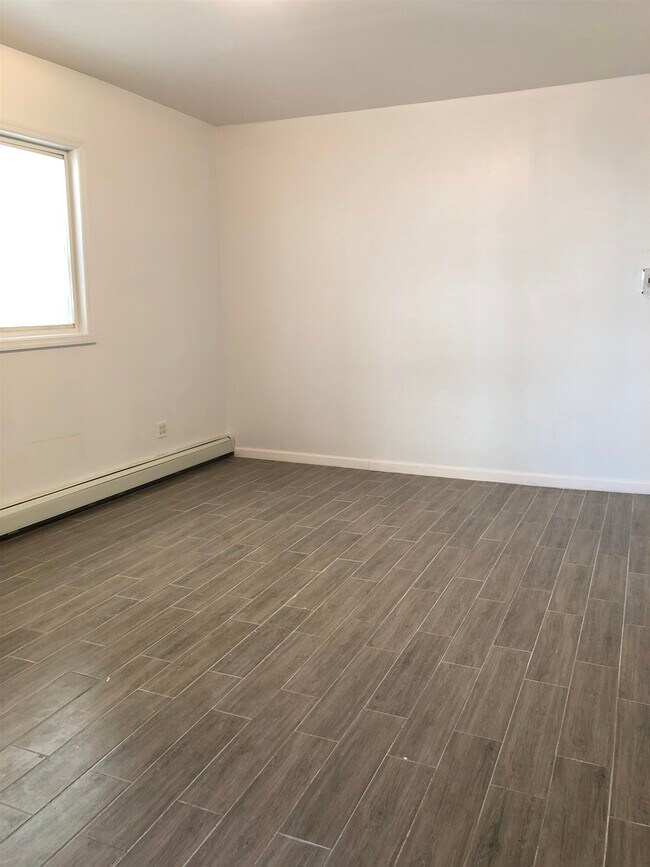 Foto del edificio - 207 Fairview Ave