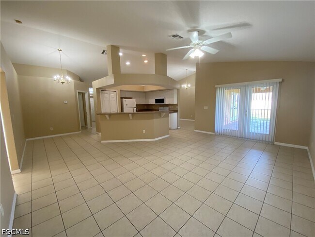 Foto del edificio - 2251 SW 4th St