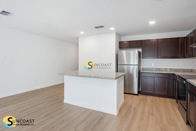 Foto del edificio - 7638 Mailes Ct