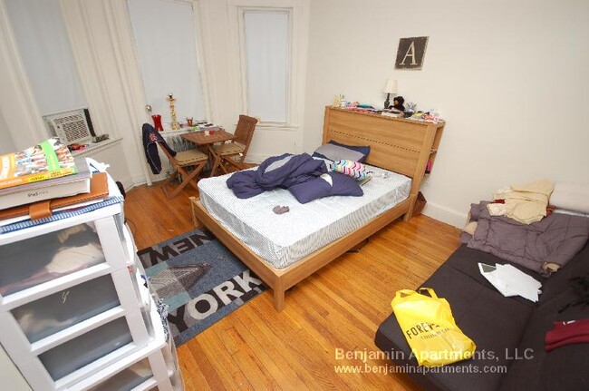 Building Photo - 1175 Boylston St