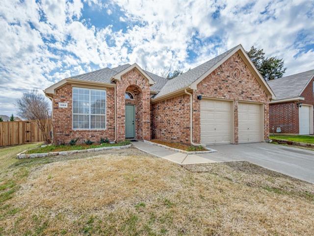 Building Photo - 1664 Knoll Ridge Cir