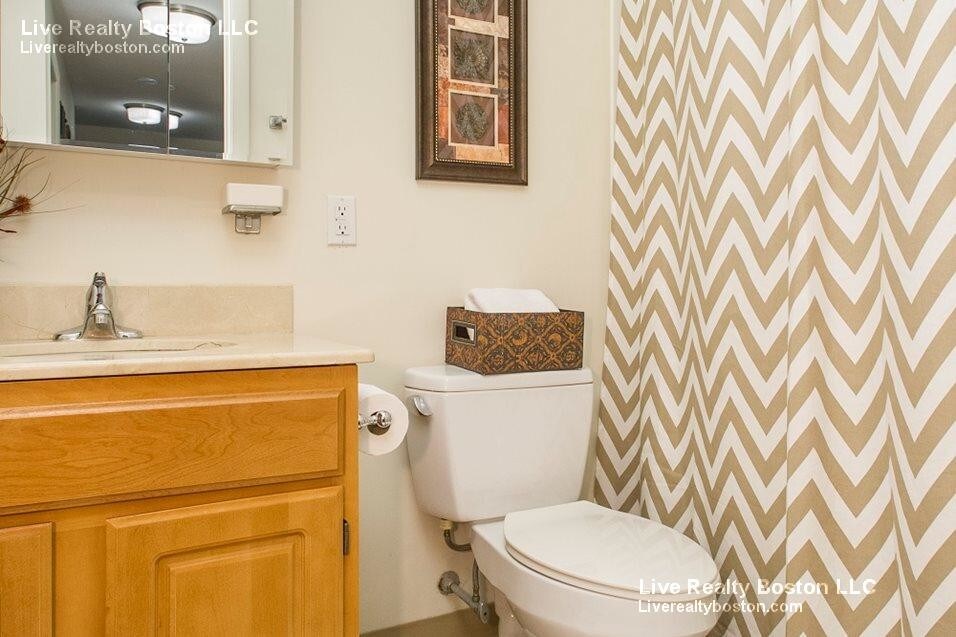 140 Dartmouth St, Boston, MA 02116 Townhome Rentals in Boston MA