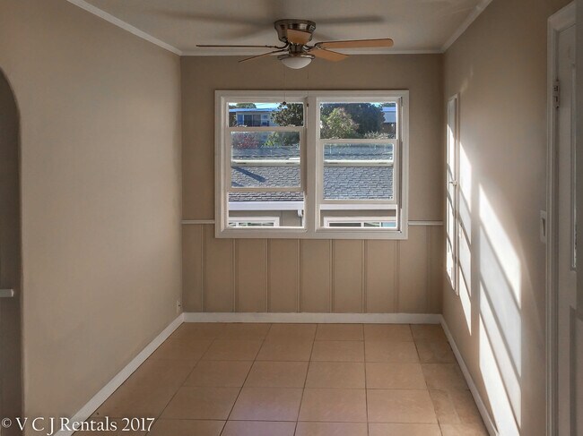 Building Photo - 3624 Bickerstaff Rd