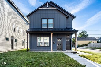 Building Photo - 401 N Walcott St