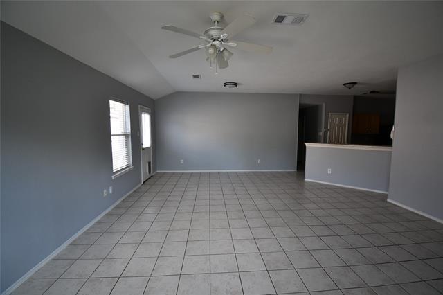 Building Photo - 104 Tarango Ln