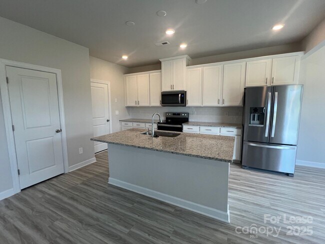 Foto del edificio - 1431 31st St NE