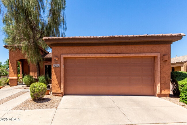 Building Photo - 7039 S Golfside Ln