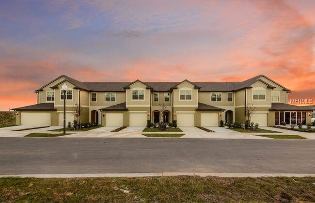 Foto del edificio - 3005 Alessa Loop