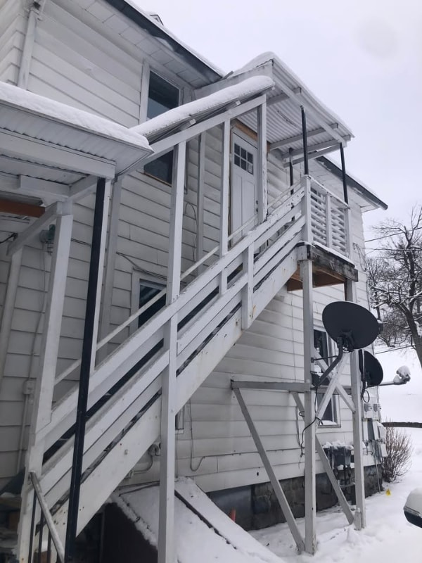 Building Photo - 1304 Forbes St