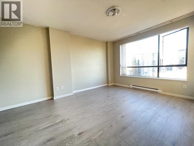 Building Photo - 1189 Howe St