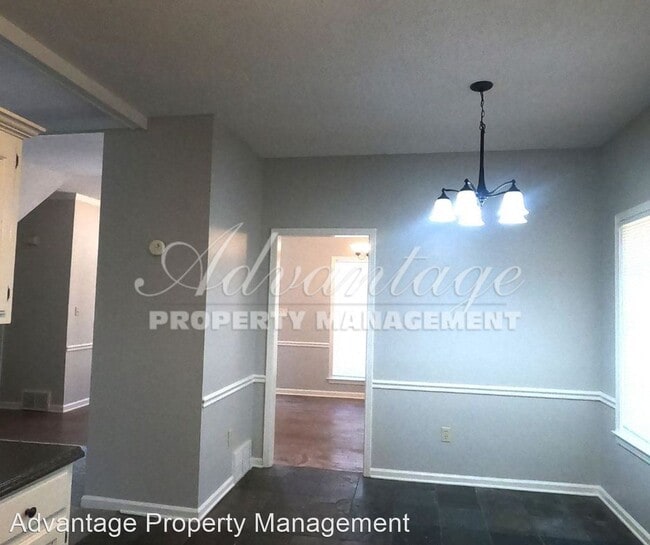 Building Photo - 4 br, 2.5 bath House - 8644 Chris Suzanne ...