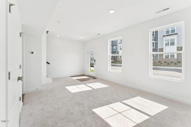 Building Photo - 1508 Village Hall Ln