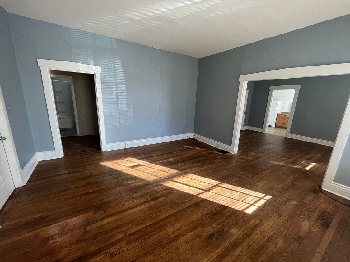 304 Cottage St, Delphi, IN 46923 House Rental in Delphi, IN