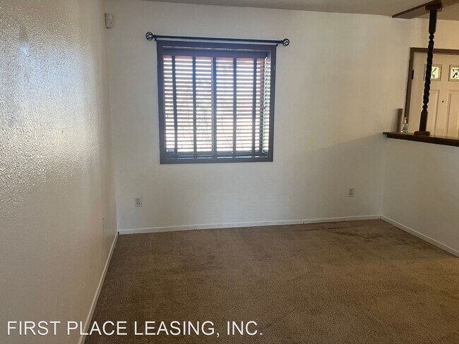 Foto del edificio - 3 br, 2 bath House - 208 S. Globe Ave.