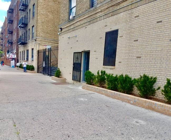 2800 Bailey Ave, Bronx, NY 10463 Apartments Bronx, NY