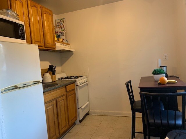 Kitchen - 1415 Florida Ave NW