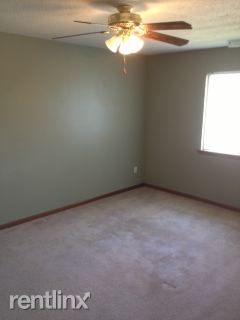 Building Photo - 2426 Quarterback Ct