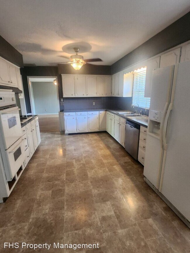 Foto del edificio - 3 br, 2 bath House - 3052 E Sunset