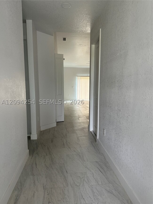 Foto del edificio - 1131 Harvest Ave