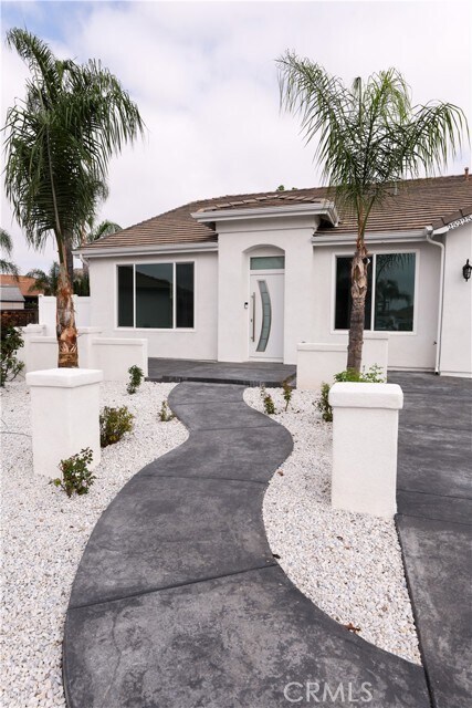 Foto del edificio - 25225 Stepping Stone Cir
