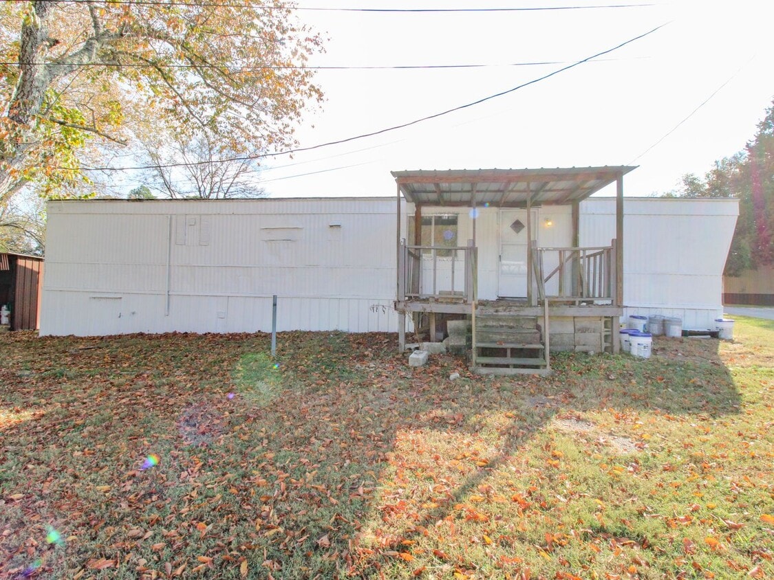 Building Photo - Charming Home Near Pulaski with Peaceful C...