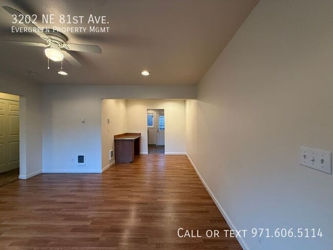Building Photo - 3202 NE 81st Ave