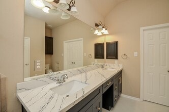 Building Photo - 3307 Home Point Dr