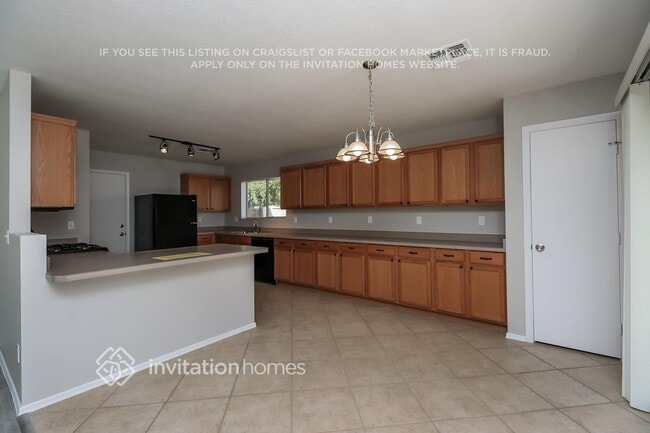 Building Photo - 3767 E Orchid Ln