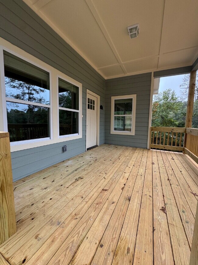Building Photo - New Construction in North Hall for Rent!