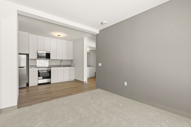 Building Photo - Brand New 2-bedroom, 1-bathroom at The Fla...