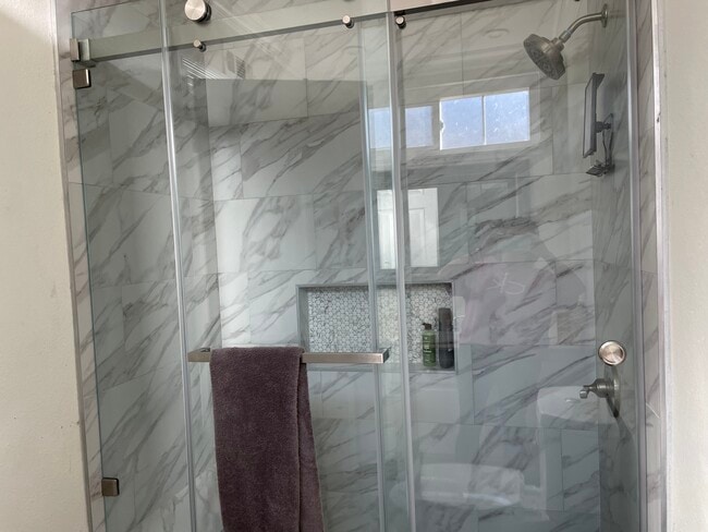 Foto del edificio - 27061 Springwood Cir