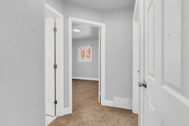 Foto del edificio - 13900 Sussex St