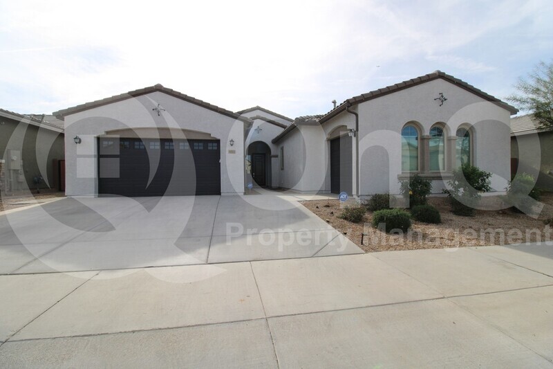 Foto principal - 4011 W Estes Way