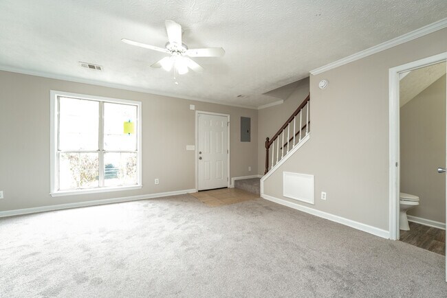 Foto del edificio - 5713 Wells Cir