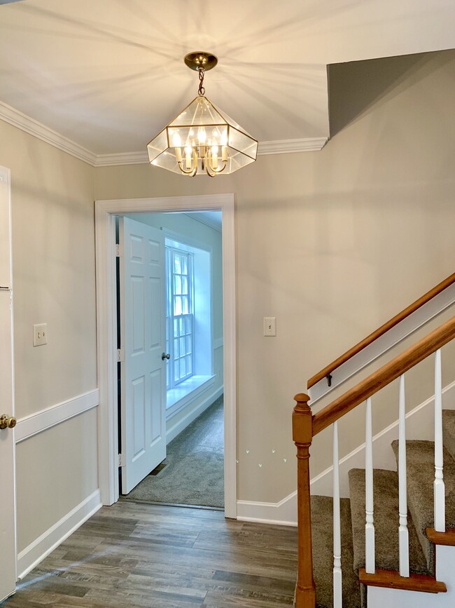 Building Photo - 4121 Raven Ridge Dr NW