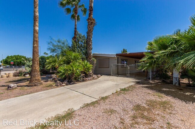 Building Photo - 3 br, 2 bath House - 7557 E Inverness Ave