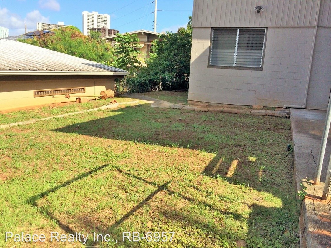 Primary Photo - 98-148-148 Honomanu St