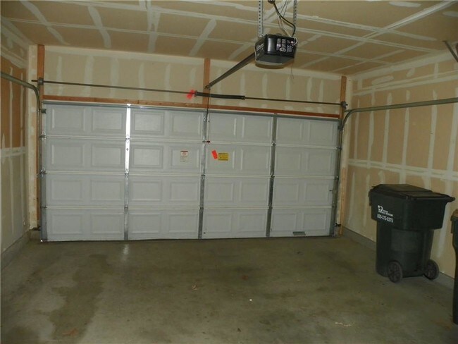Foto del edificio - 13704 Harris Ridge Blvd
