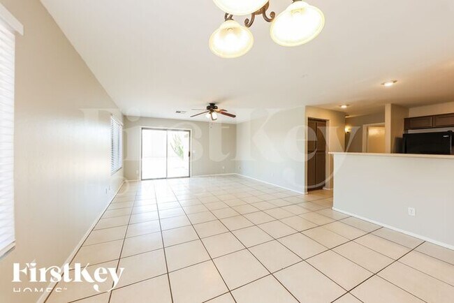 Building Photo - 14921 W Watson Cir
