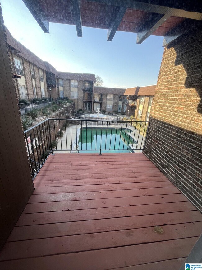 Foto del edificio - 1340 32nd St S