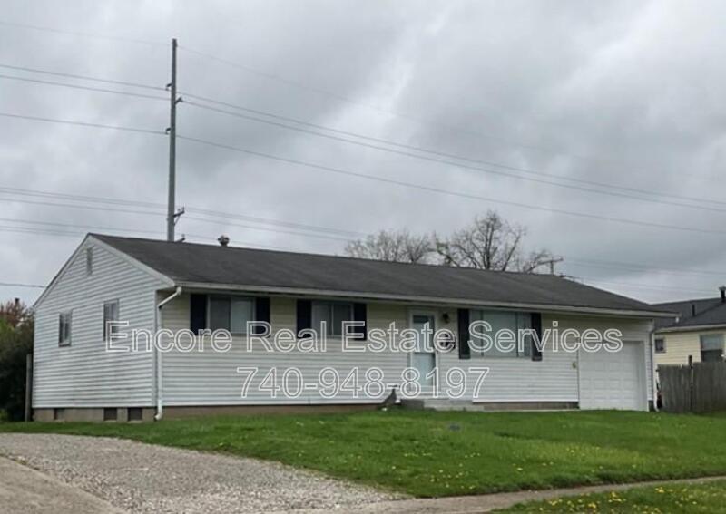 Foto principal - 121 Custer Rd