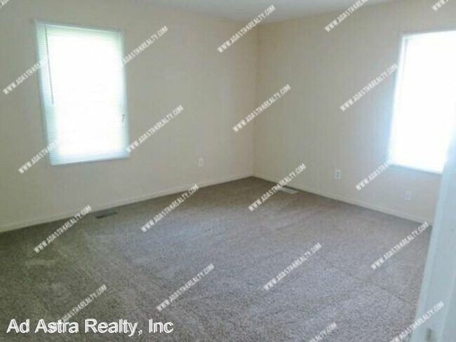 Building Photo - 3 br, 1 bath House - 14924 Fuller Ave