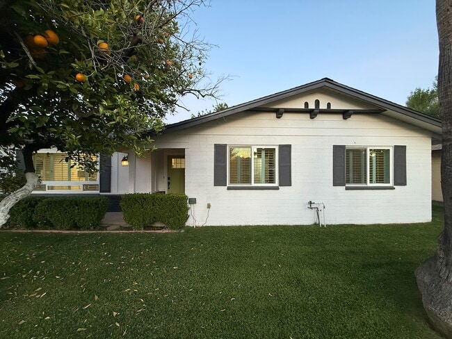 Photo - 8161 N 1st Dr House