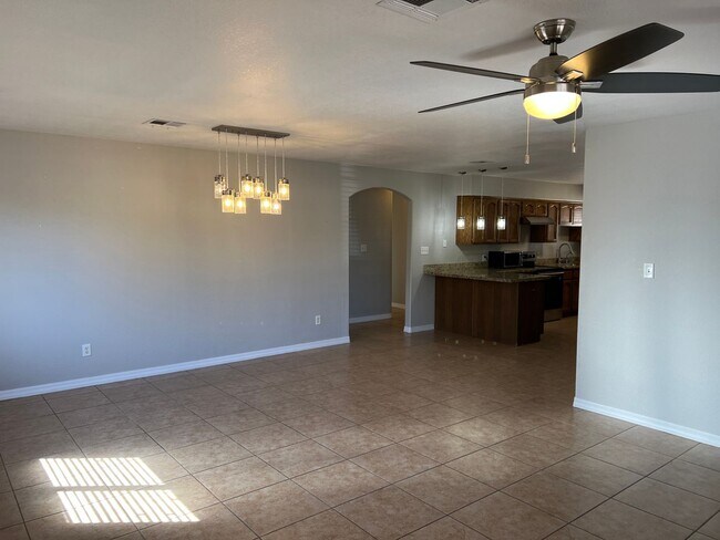 Building Photo - Somerton 4 Bedroom Home with Solar Panels