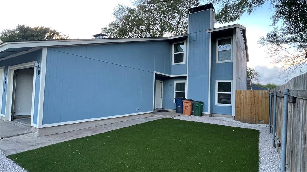 Foto principal - 10410 Golden Meadow Dr