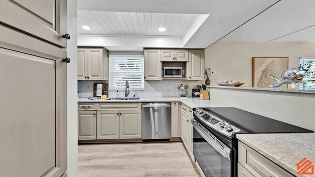 Foto del edificio - 925 Whelk Ct