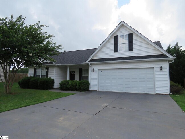 Building Photo - 35 Tack Ln