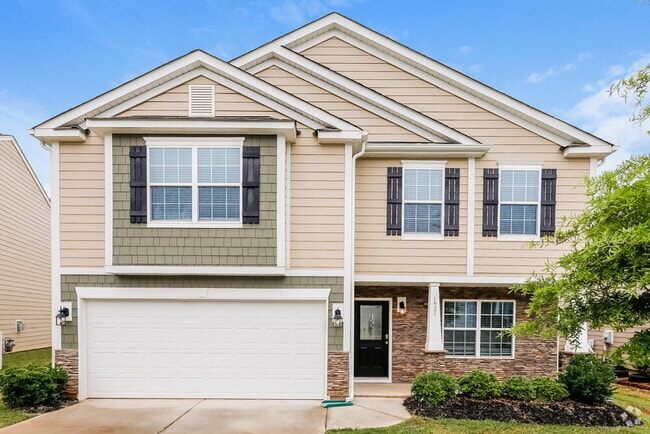 Building Photo - 1927 Stoney Pointe Cir